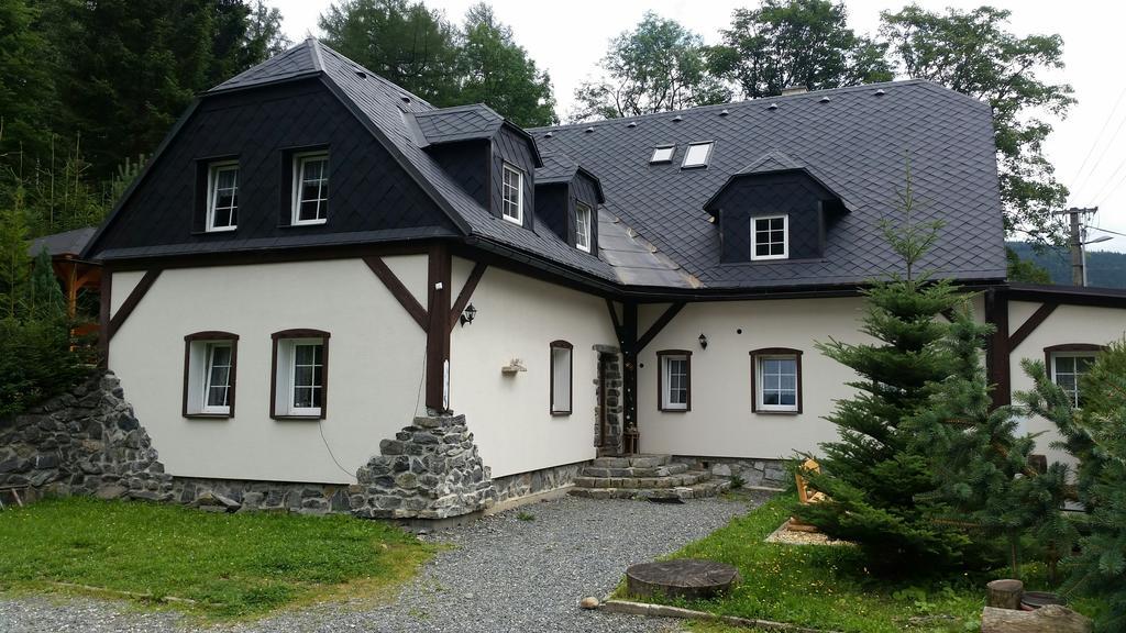 Penzion Ostruznik Ostružná Esterno foto